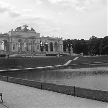 Schonnbrunn-004-1600x1200.jpg